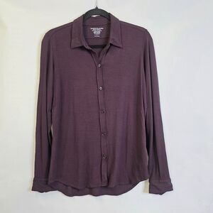 Majestic Filatures deluxe teeshirt soft touch Button down shirt